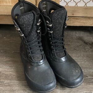 Bogs Black Lace Up Boots